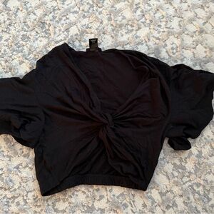 Aqua Cropped Elegant Black Blouse